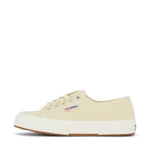 2750 Cotu Classic Beige Light Eggshell