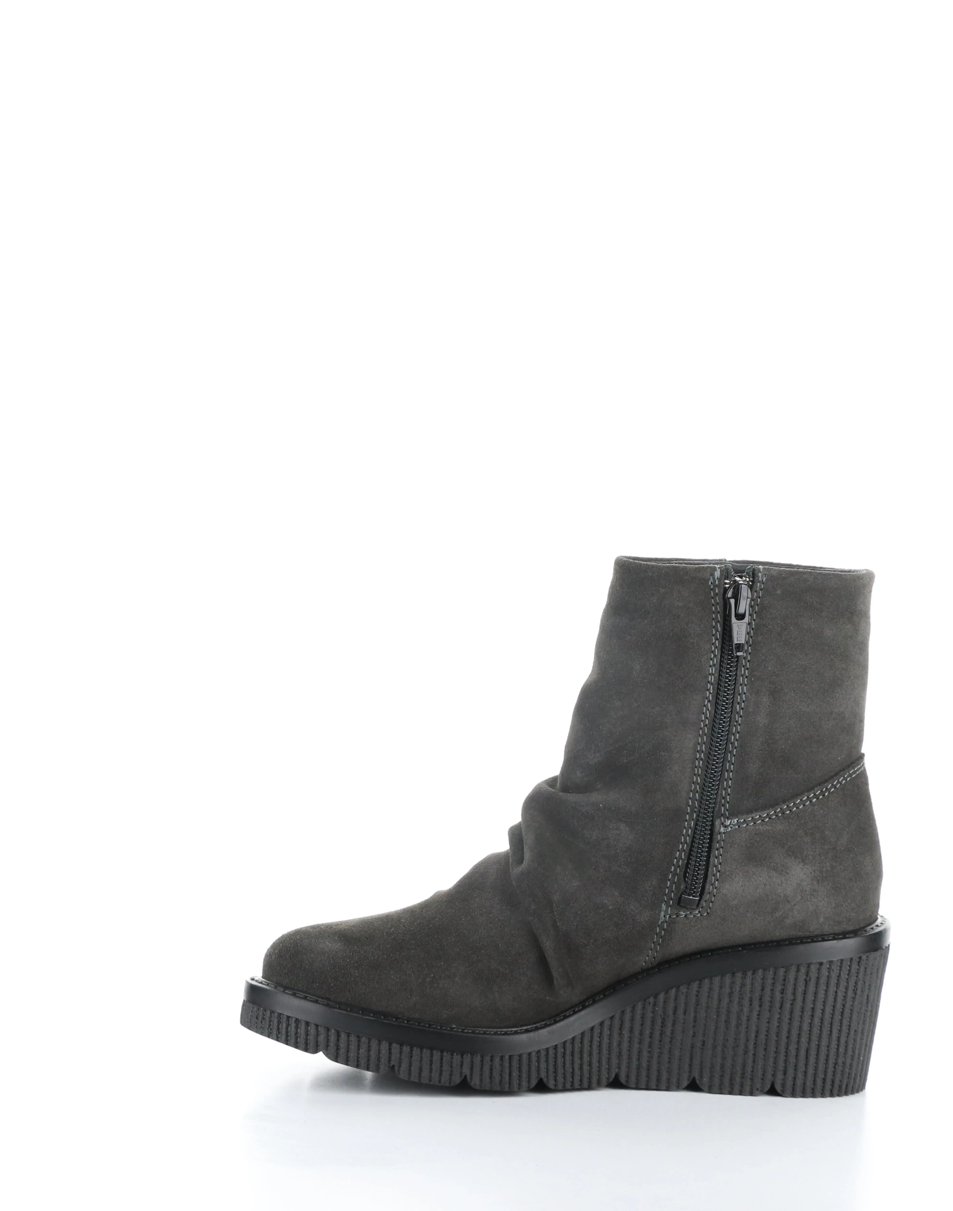 ALINA GREY Round Toe Boots