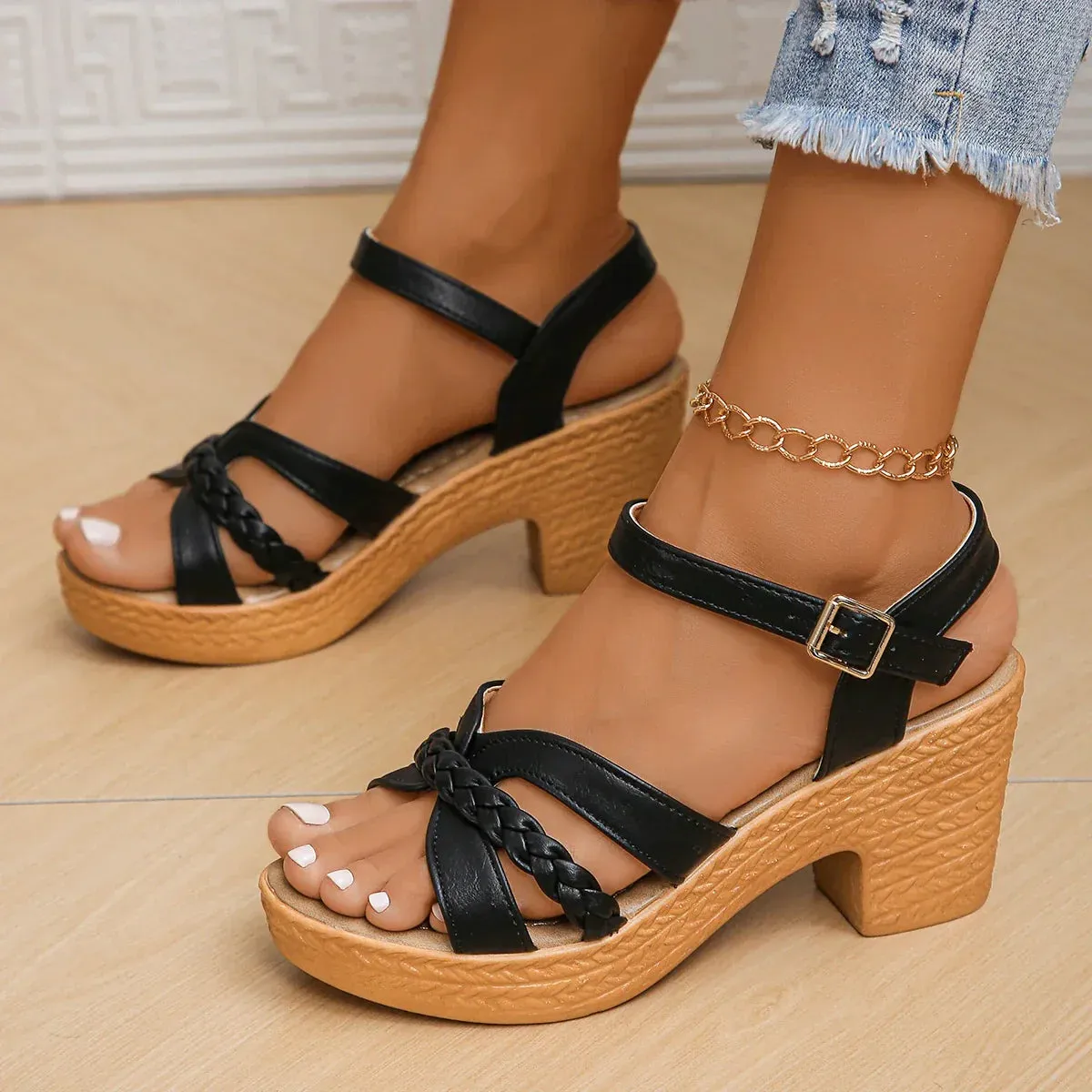 Ama - Orthopedic Mid Heel Platform Sandals