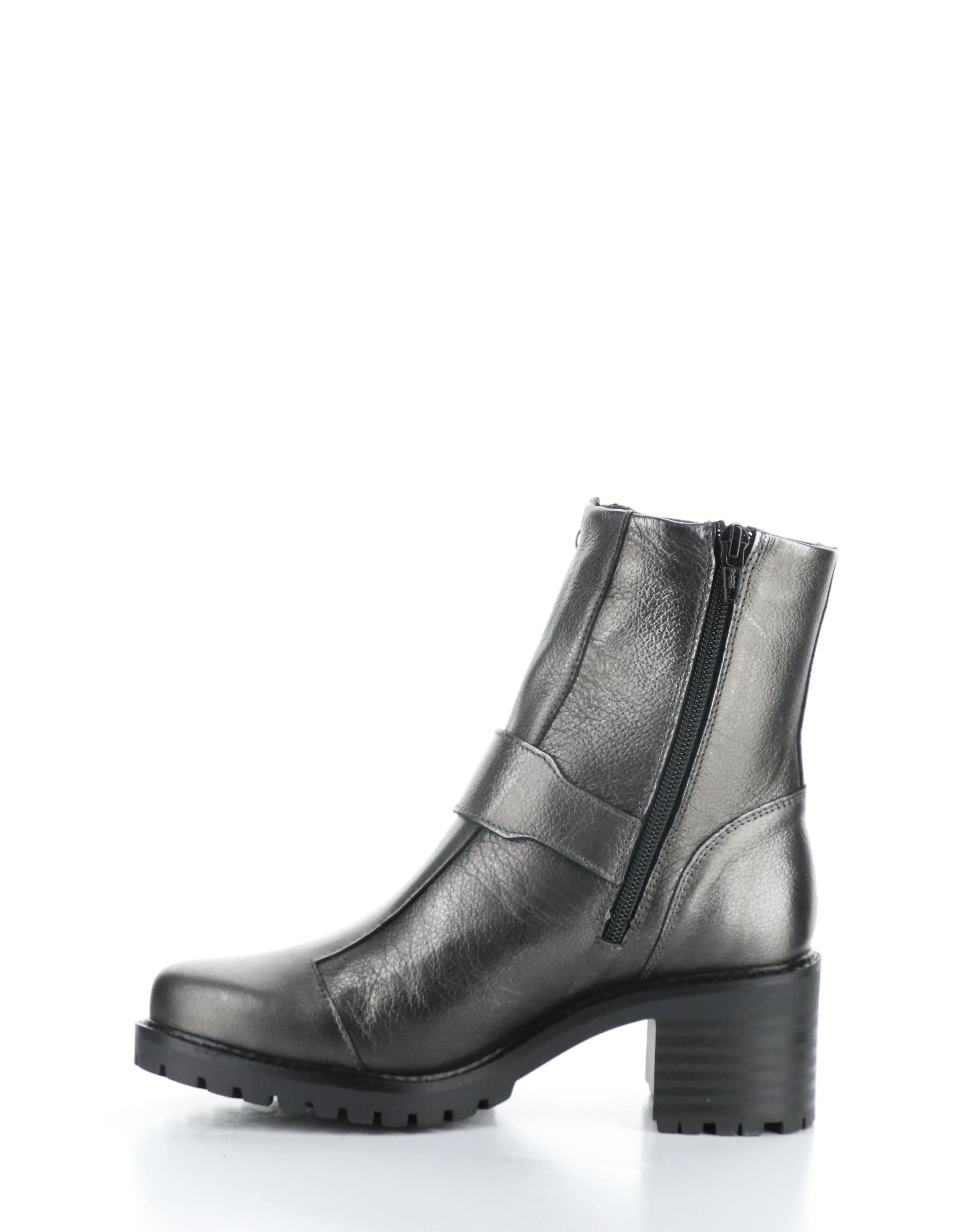 ISHY STEEL Round Toe Boots
