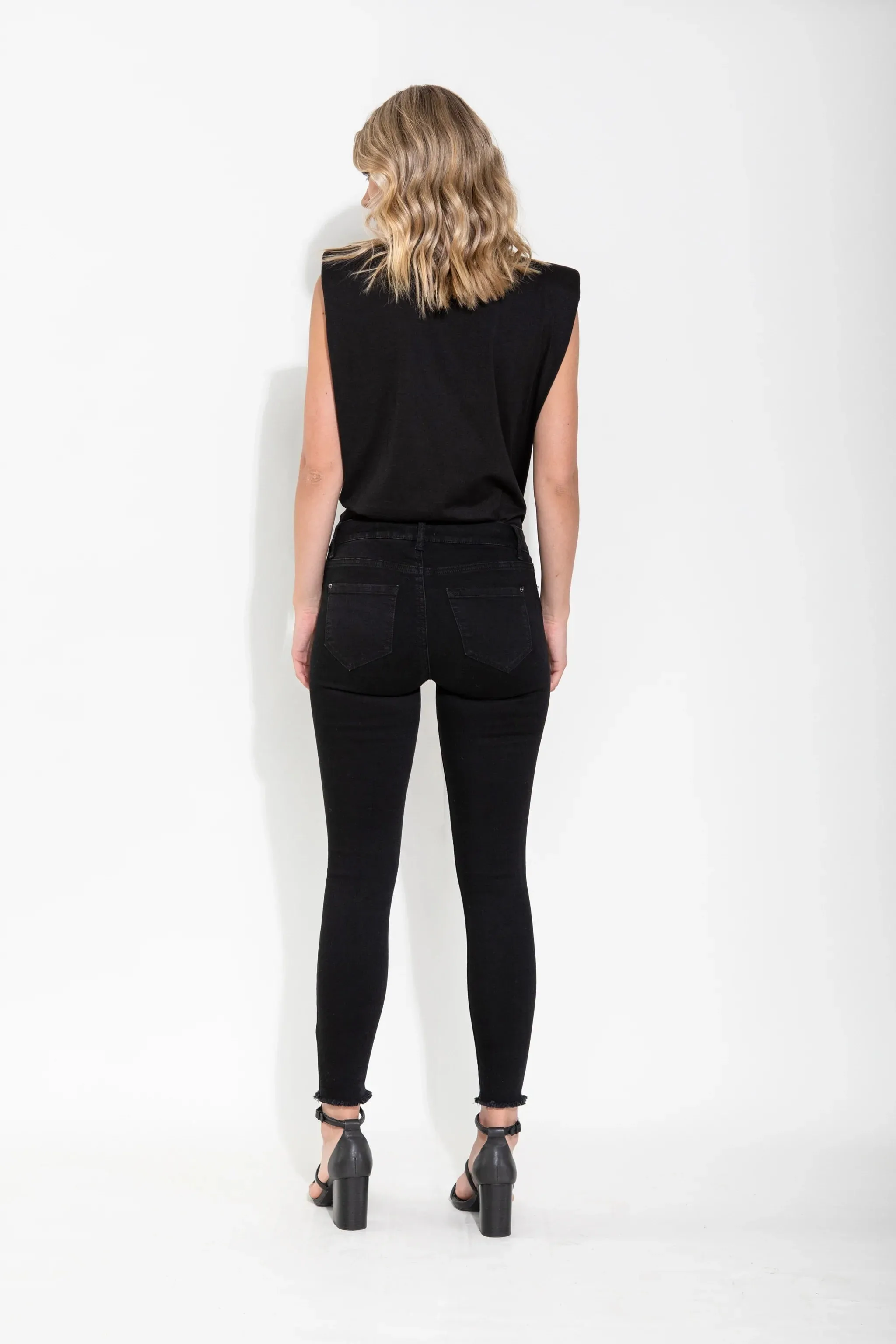 Lucia High Waisted Jeans - Black