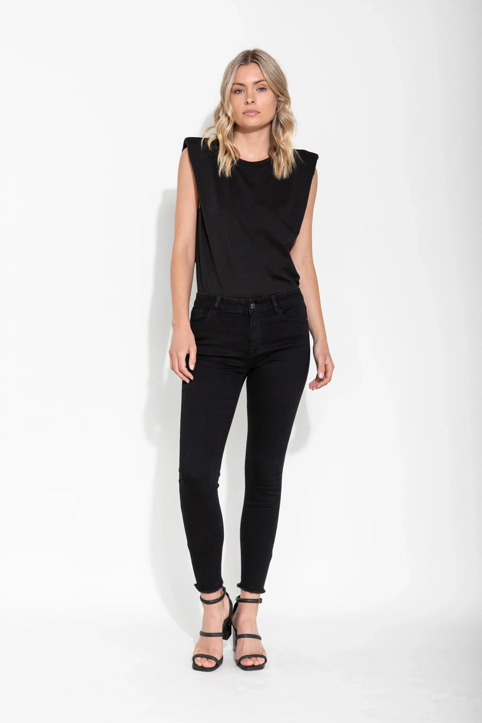 Lucia High Waisted Jeans - Black