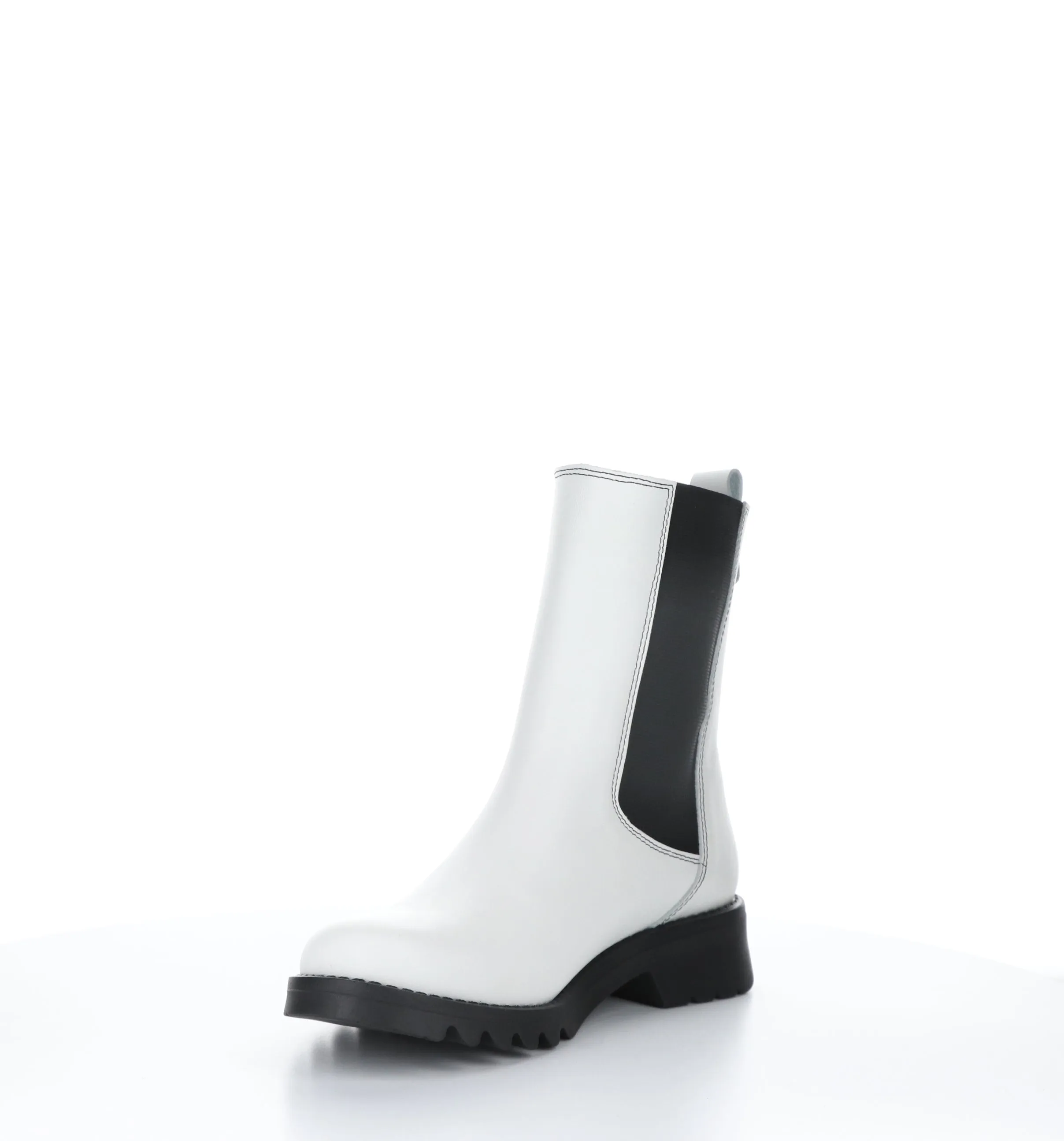 REIN795FLY Off White Round Toe Boots