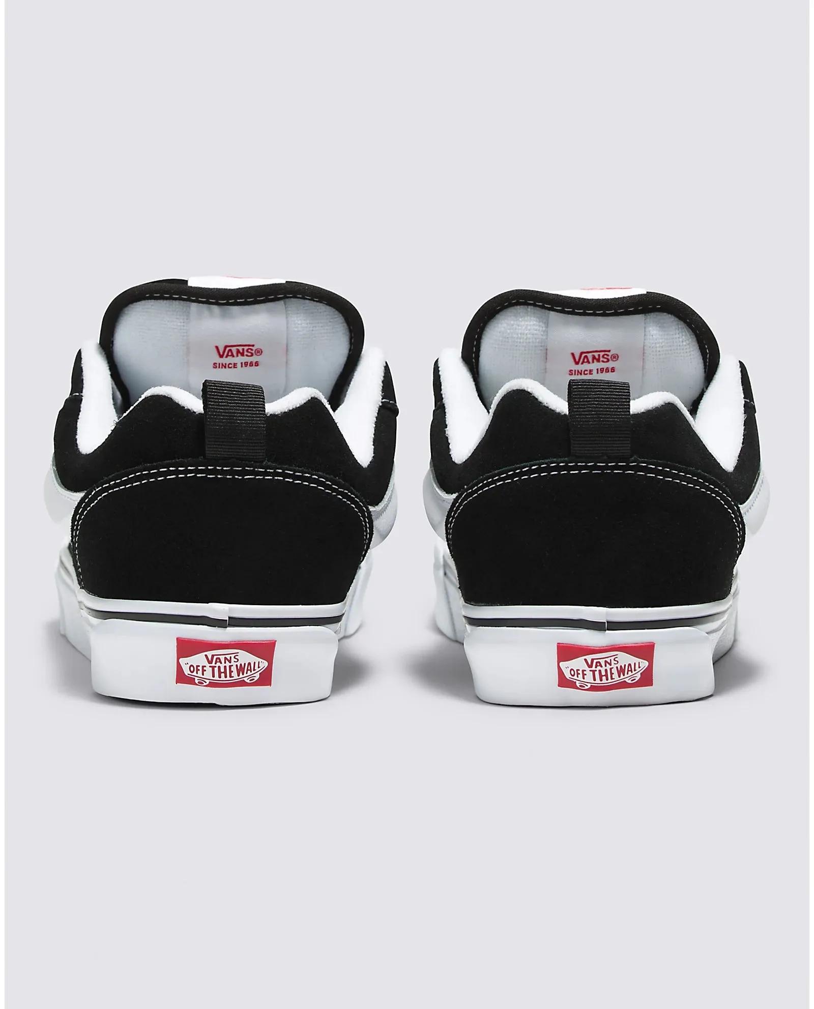 Vans Knu Skool Suede Shoe - BLACK/TRUE WHITE